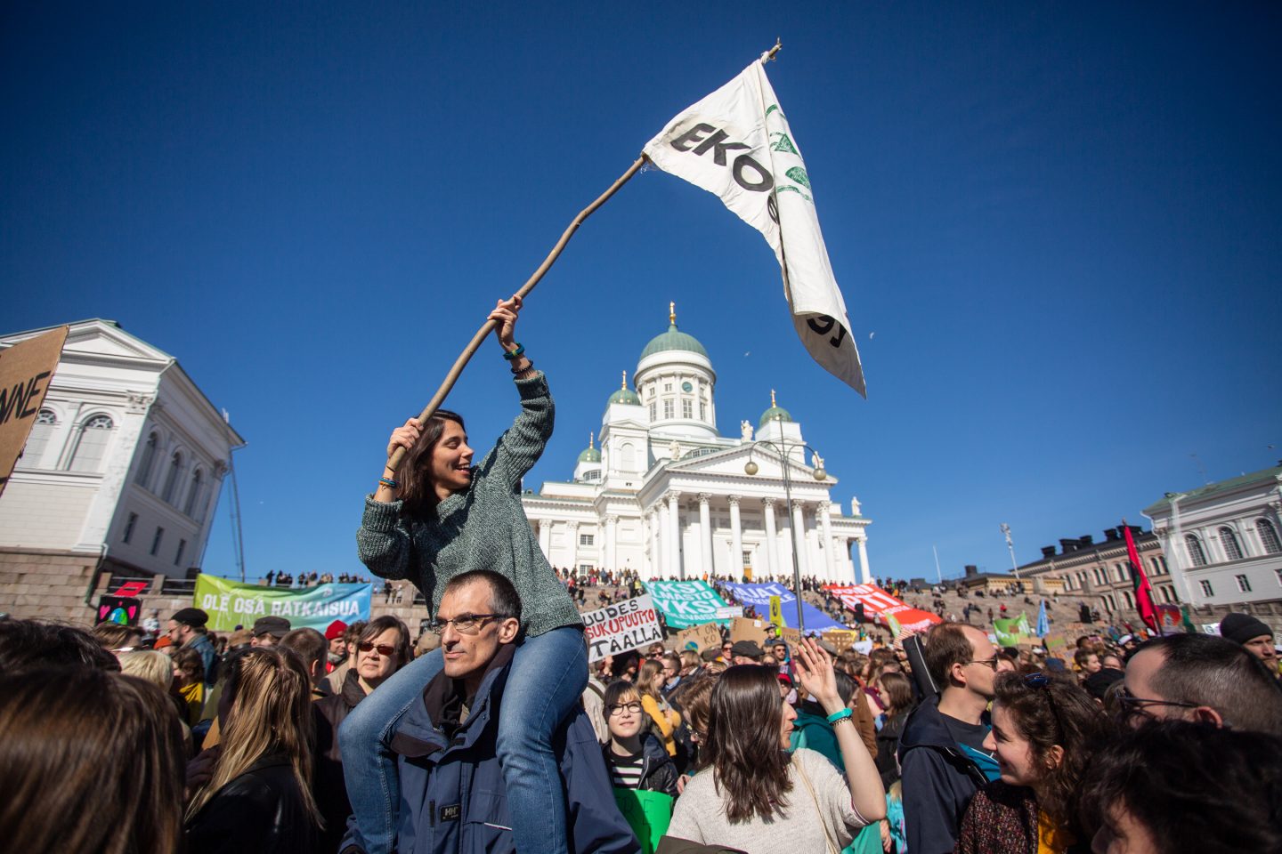 Mielenosoitus ilmastonmuutoksen hillitsemisen puolesta Helsingissä 6.4.2019. Kuva: Raisa Kyllikki Ranta