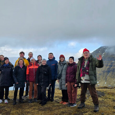 Pohjoismaisten luonnonsuojelujärjestöjen johtavia henkilöitä Sornfelli-vuoren huipulla.