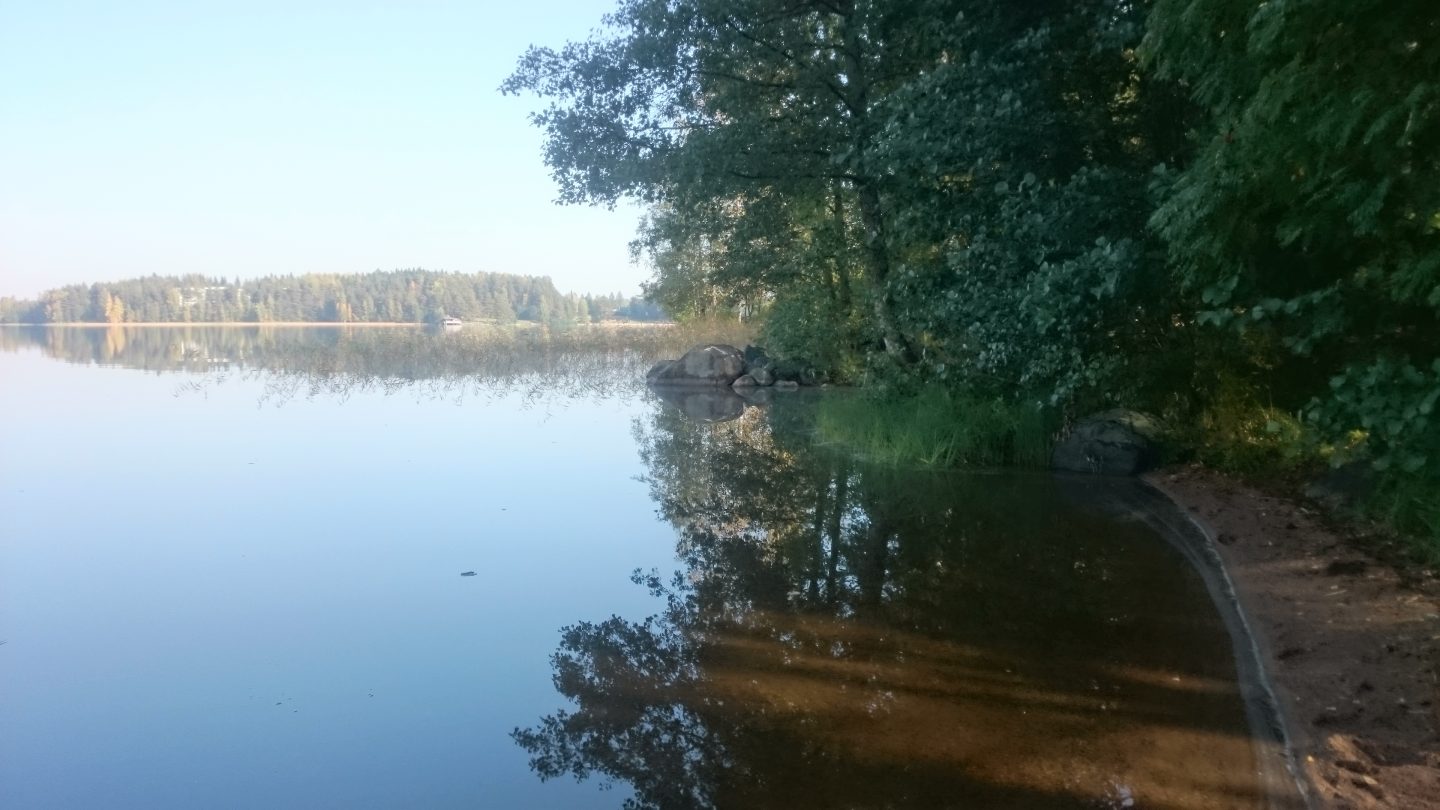 Kesäinen Tuomiojärvi