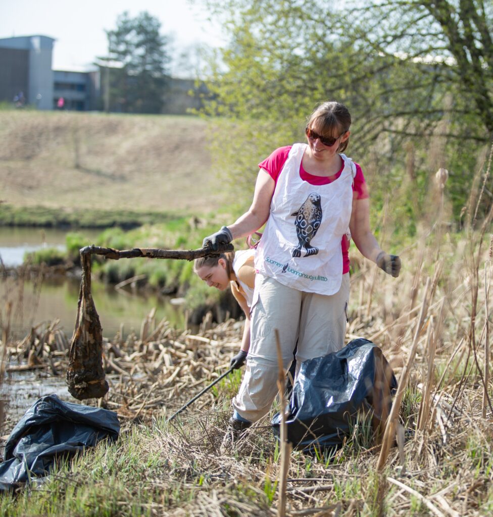 Roskatalkoot. Kuva: Raisa Kyllikki Ranta