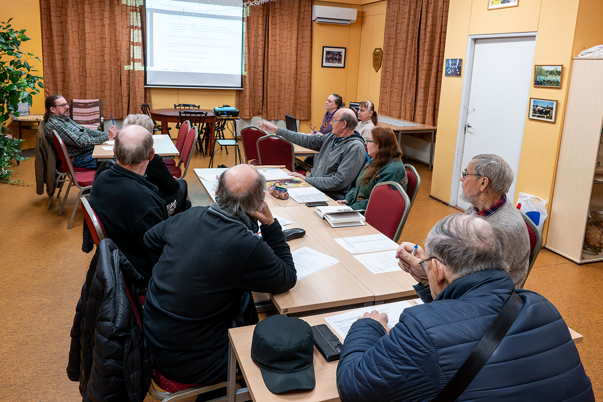 Koillis-Savon luonnonystävien syyskokousväki