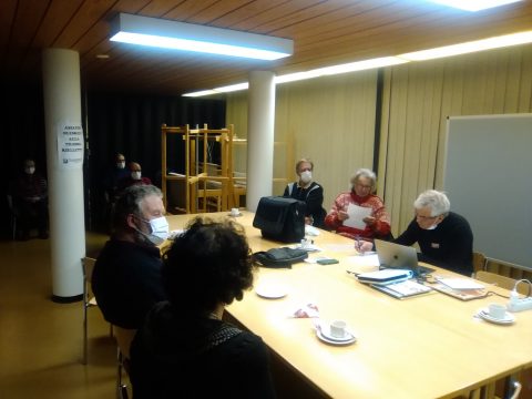 NLY:n puheenjohtaja vaihtui Jorma Airaksisesta Juha Ullgreniksi.